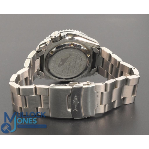 345 - Sharkey Automatic Watch Divers Watch 200M Resist, Day Date, Stainless steel unboxed (working order w... 