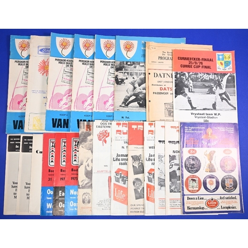 107 - 1970s/80s SA Currie Cup Rugby Programmes (24): Great selection. 1976 Final, OFS v W Province; Semi, ... 