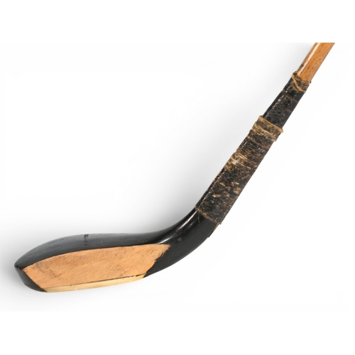 31 - Tom Morris c1870 beechwood long spoon with signs of little use, still retaining a good all round ori... 