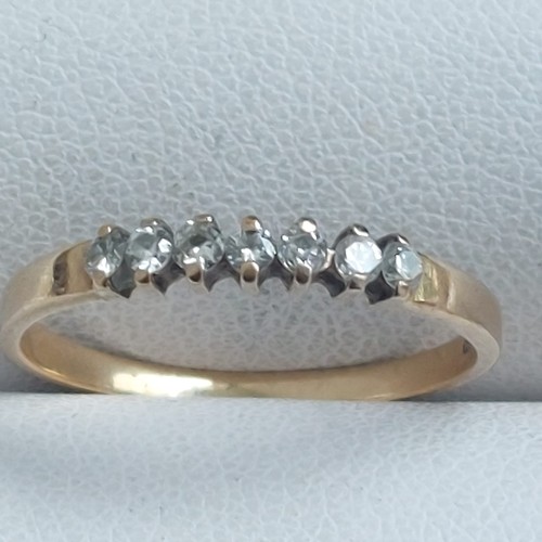 6 - 7 stone 9ct diamond ring. Size L/M