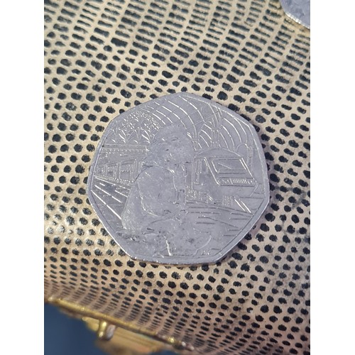 152 - Collectors 50p coin