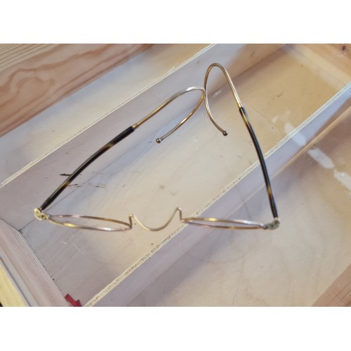 024a - Stamped 1010 gold glasses frames