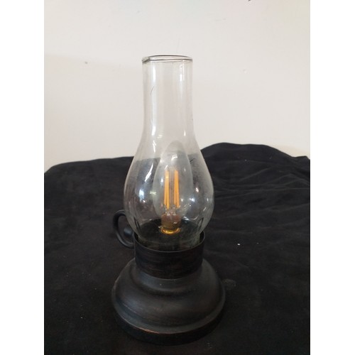 172 - Battery operated lantern