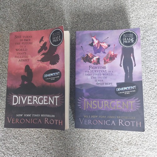 12e - Veronica Roth. Paperbacks