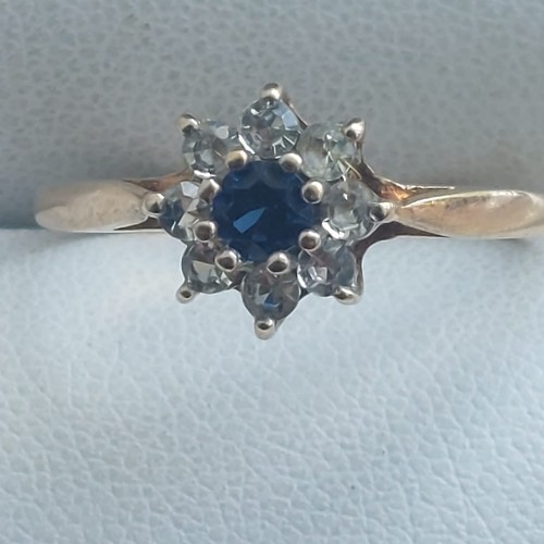 11a - 9ct gold sapphire and diamond ring. Size O