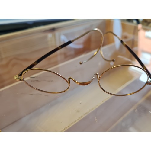 282 - Stamped 1010 gold glasses frames