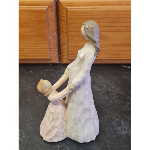 18d - Willow tree figurine