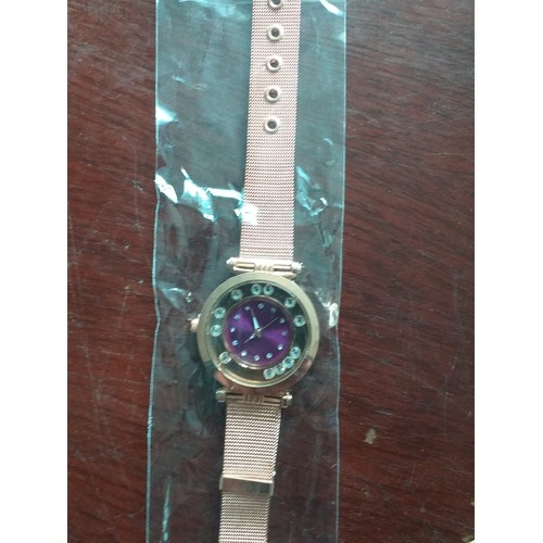 407 - Ladies watch (untested)