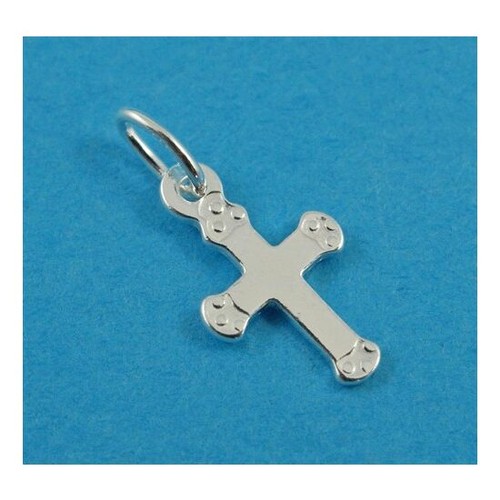 465 - Sterling silver cross charm.
Approximately 1.5cm long.