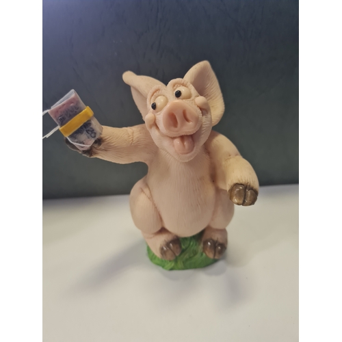 27 - Piggy on payday