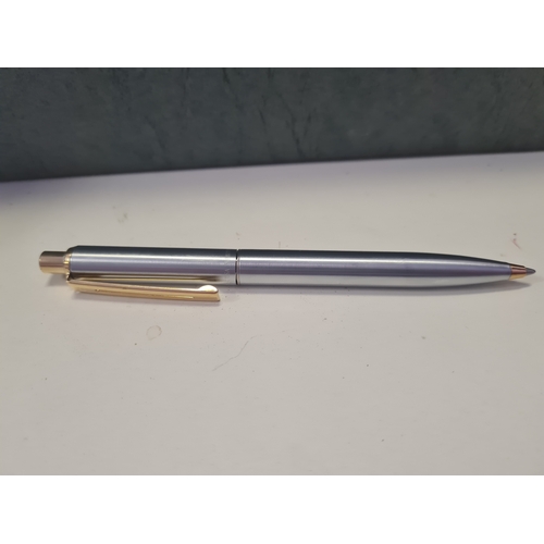 1A - Vintage sheaffer usa pen