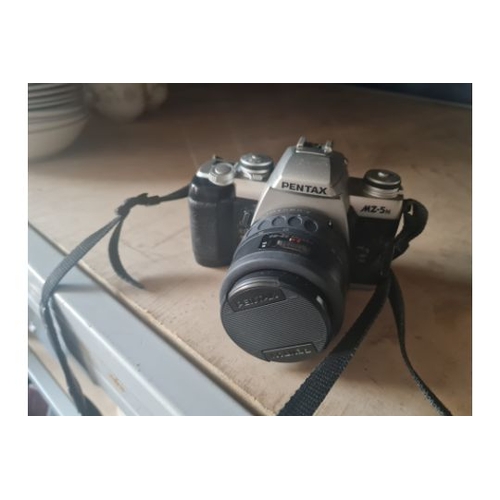018A - pentax camera perfect condition