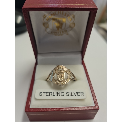 29D - Manchester utd sterling silver ring