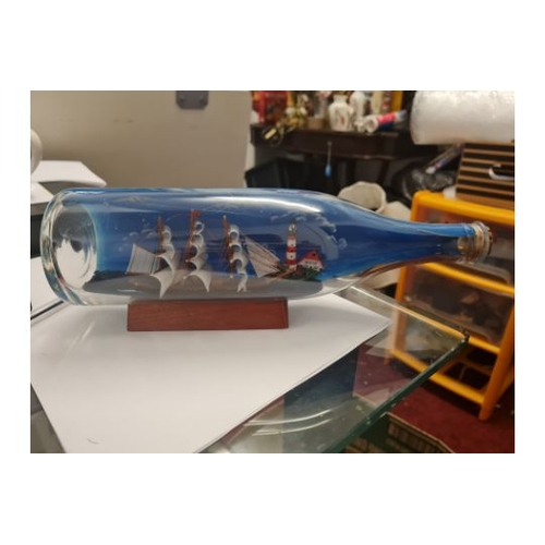 18 - ship in bottle