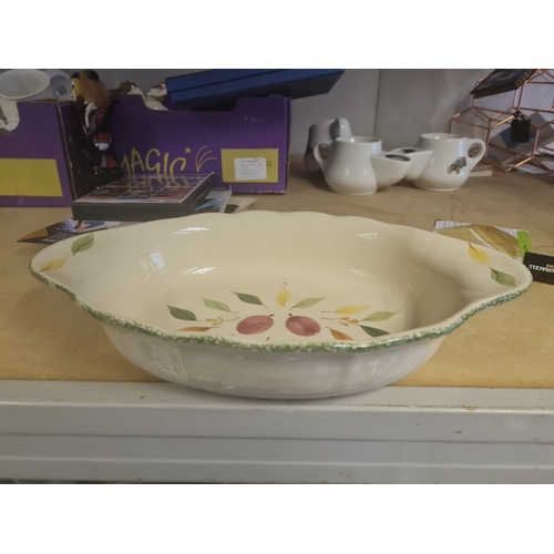 20 - Large damson oven dish