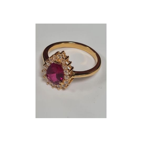 571 - 9ct on silver ruby ring