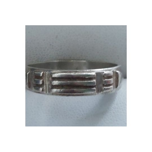 006 - 925 silver ring size s