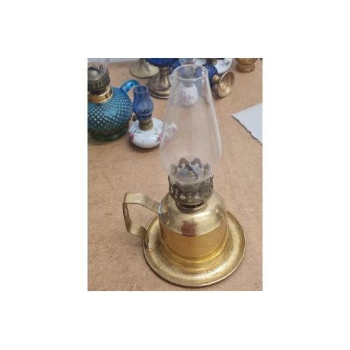 0015A - Vintage Oil finger Lamp