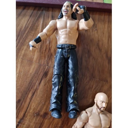 383 - Wrestling vintage figurine