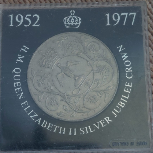 5E - Queen Elizabeth ii silver jubilee coin