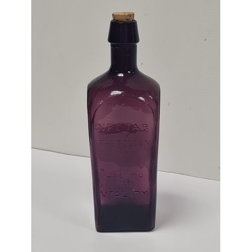 0008B - Vintage medicine bottle