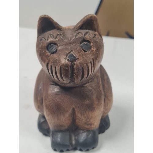 10 - Vintage wooden cat