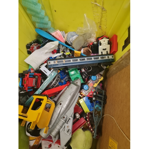 5T - Very large lot of lego models etc