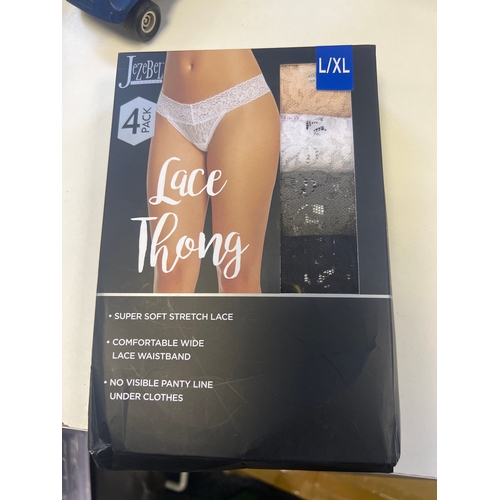 6 - New ladies thong set
