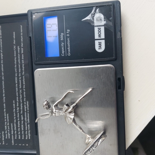9D - .925 silver ballet dancer