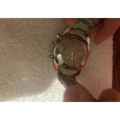 12D - Gents watch working

Untested