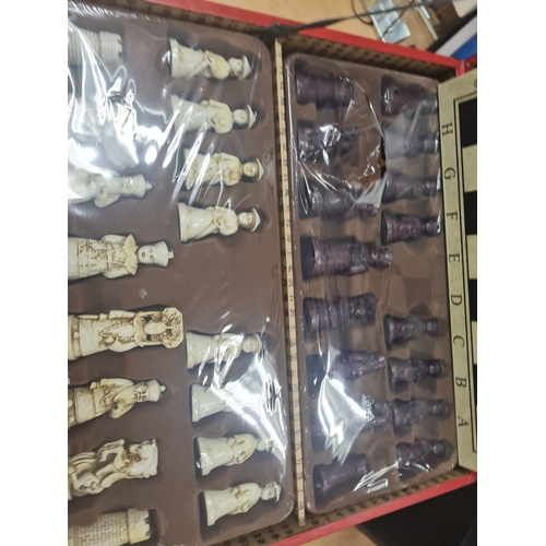 013F - Antique Chinese chess set