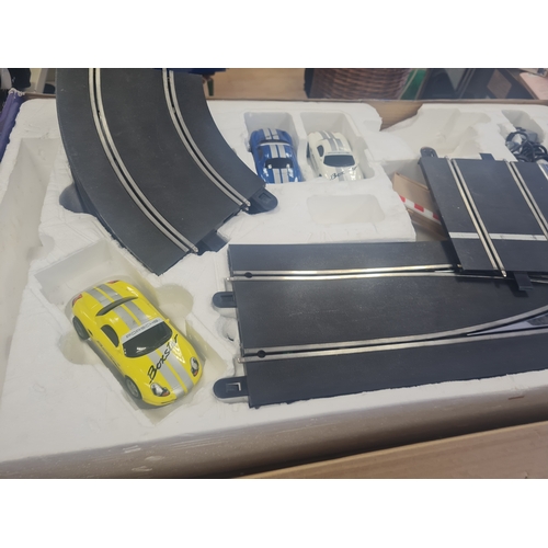 6D - Scalextric set