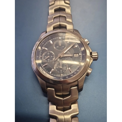 0019H - tag heuer sapphire crystal Watch

Relisted  at non payer