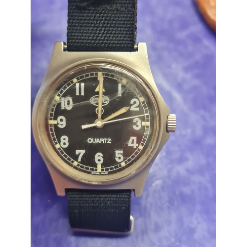 010P - Vintage British cwc army watch