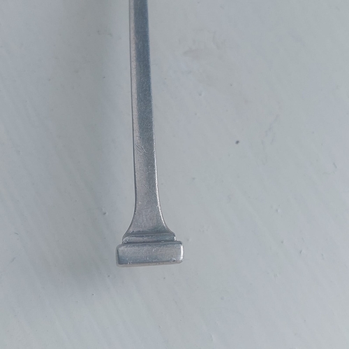 5H - Sterling silver butter knife