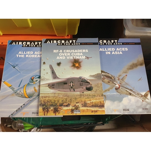 43G - Collection of Aircraft Of The Aces Men & Legends Books