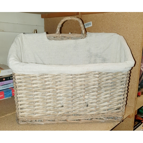 69G - Wicker style lined Magazine storage basket