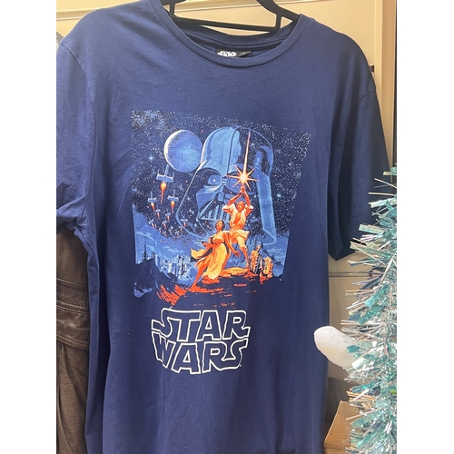 030U - Vintage Star Wars top