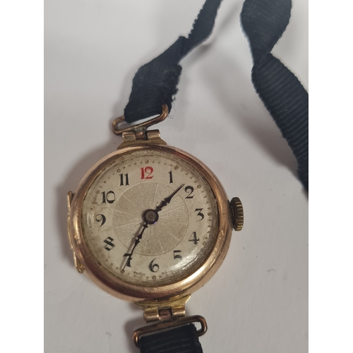 01A - 1920s/30s ladies 9ct gold watch swiss made