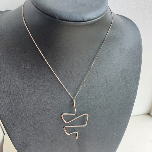 349 - 9ct silver necklace and silver snake pendant