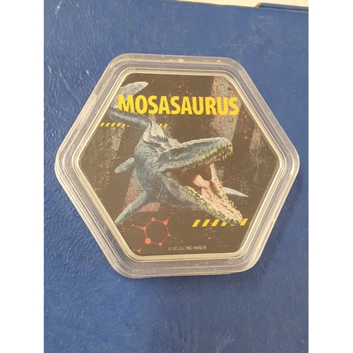 578 - Collectable Jurassic World Mosasauras Cased Coin