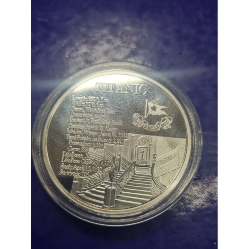 585 - Titanic coin