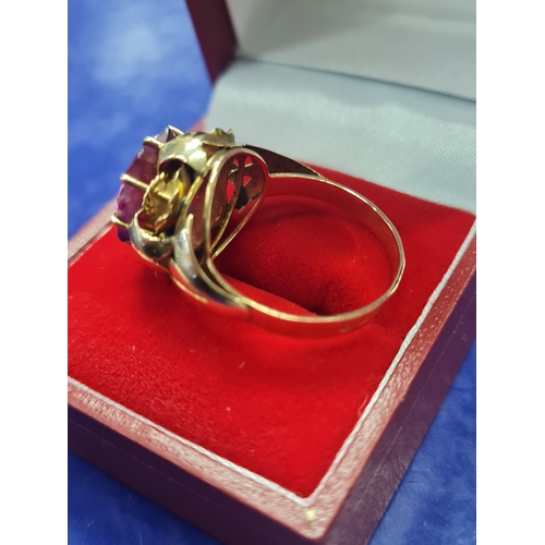 03O - 14 ct Russian gold ladies ring large stone