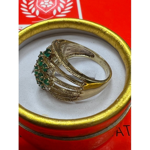 007S - Vintage 9ct & emerald ring