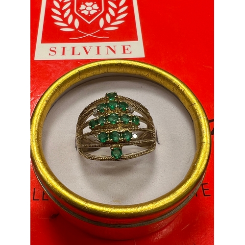 007S - Vintage 9ct & emerald ring