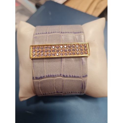 01T - Swarovski bracelet