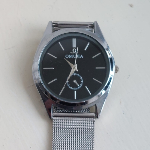 192 - Omujia watch working