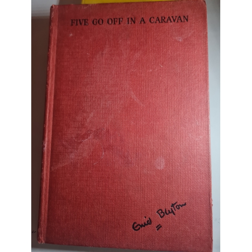 001 - Five go off in a caravan enid blyton