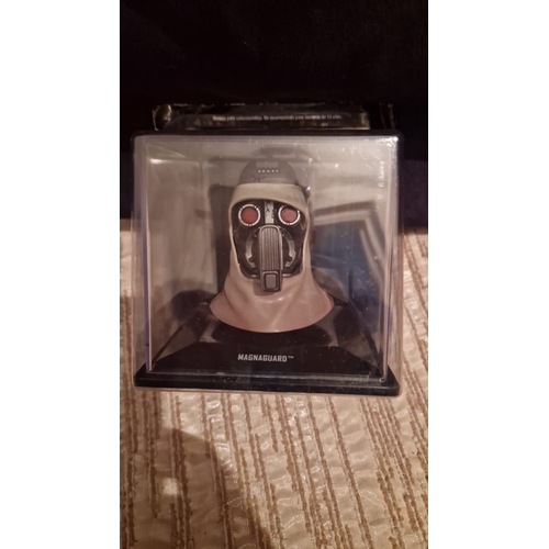255 - Starwars magnaguard head