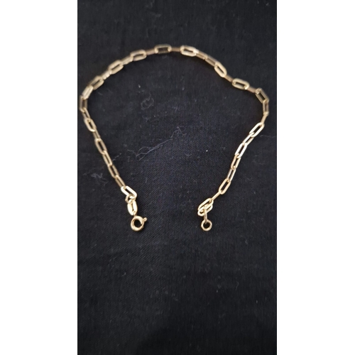 02W - 9ct Gold bracelet hallmarked 375